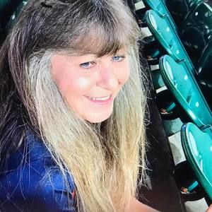 Meet your Posher, Robin